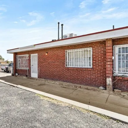 Image 5 - 3812 Hayes Ave Unit A, El Paso, Texas, 79930 - House for sale