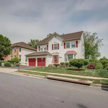 Image 3 - 13618 Clary Sage Drive, Chantilly, VA 20151, USA - House for sale