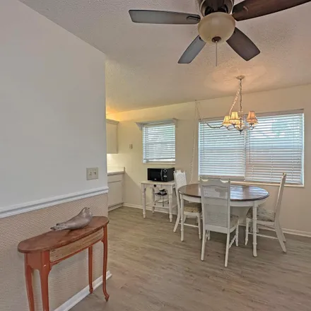 Image 7 - 2800 Indian River Boulevard - Condo for rent