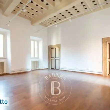 Rent this 5 bed apartment on Palazzetto Capocci in Piazza Margana, 00186 Rome RM
