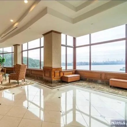 Image 3 - The Palisades Private Residences, River Road, Fort Lee, NJ 07024, USA - Condo for sale