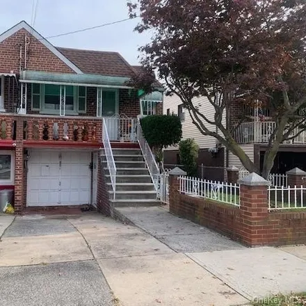 Buy this 3 bed house on 1760 Tomlinson Avenue in New York, NY 10461
