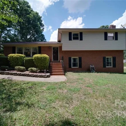 Buy this 4 bed house on 2214 Deerwood Place Northwest in Concord, NC 28027