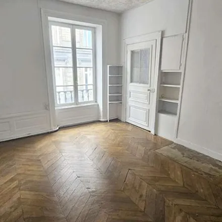 Image 5 - 10 rue Philippe Marcombes, 63000 Clermont-Ferrand, France - Apartment for rent