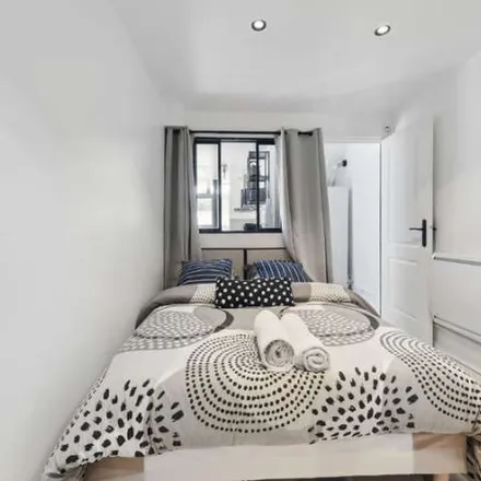 Rent this 4 bed apartment on 3 Rue de la Marseillaise in 95100 Argenteuil, France