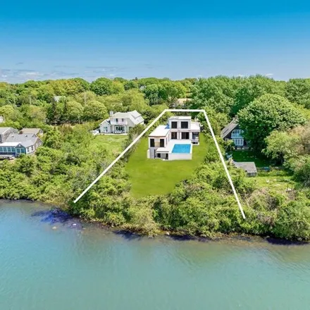 Image 2 - 113 Edgemere Street, Montauk, Suffolk County, NY 11954, USA - House for sale