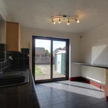 Image 6 - The Furlongs, Stourbridge, DY8 2HF, United Kingdom - Duplex for rent