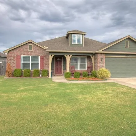 Buy this 3 bed house on 6801 South 256th East Avenue in Wagoner County, OK 74014