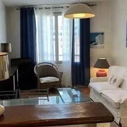 Rent this 2 bed apartment on Gray d'Albion in Rue des États-Unis, 06407 Cannes