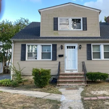 Rent this 2 bed house on 1569 4th Street in West Babylon, West Babylon