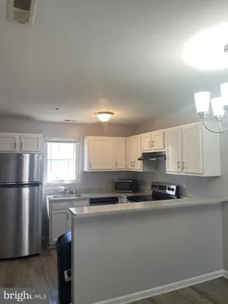 Image 3 - 99 Gloucester Court, Spring Valley, Lexington Park, MD 20653, USA - Apartment for rent