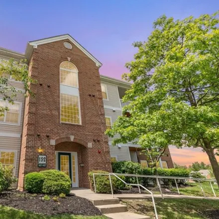 Buy this 2 bed condo on 688 Saddlebrook Lane in Florence, KY 41042