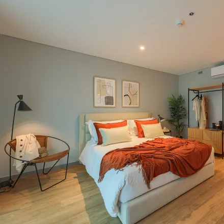 Rent this 1 bed apartment on Rua das Andrezas in 4100-366 Porto, Portugal