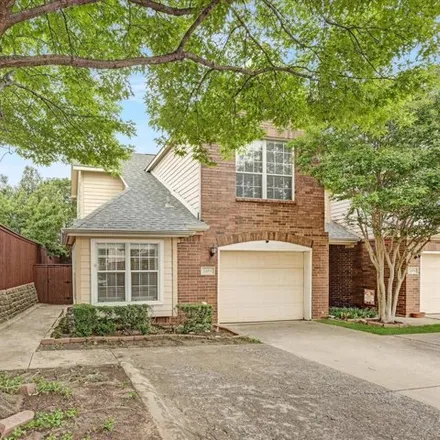 Buy this 2 bed house on Southlake Court in Irving, TX 75038