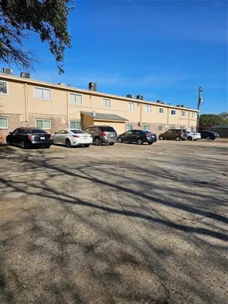 Image 2 - Friendswood Fire Marshal's Office, East Willowick Avenue, Friendswood, TX 77546, USA - Condo for rent
