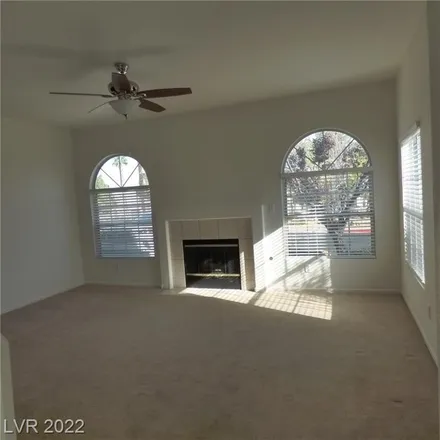 Image 2 - 1601 Cave Spring Drive, Henderson, NV 89014, USA - Townhouse for rent
