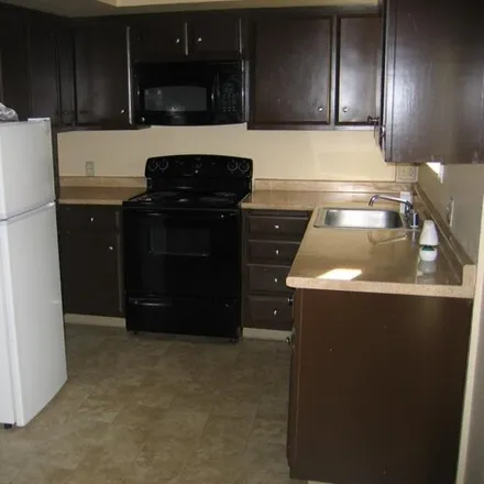 Image 3 - 1825 Douglas Rd Unit 10, Stockton, California, 95207 - Condo for sale