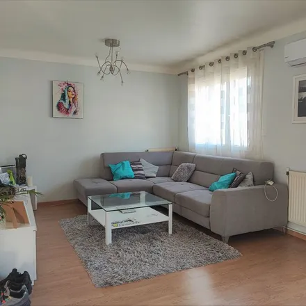 Rent this 3 bed apartment on 69 Fouscaïs in 34800 Clermont-l'Hérault, France