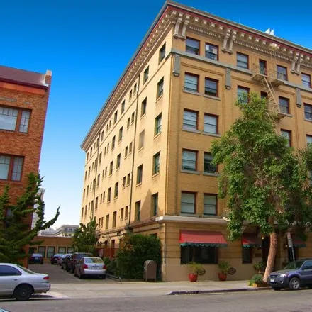 Rent this 1 bed apartment on The Raymond in 1461 Alice Street, Oakland