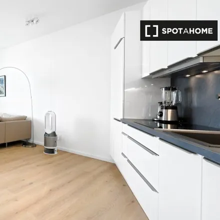 Rent this 1 bed apartment on Osloer Straße 2 in 60327 Frankfurt, Germany