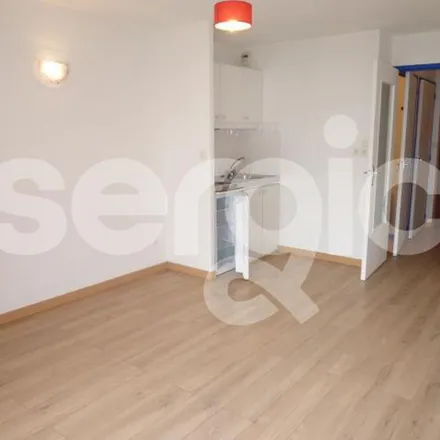 Image 4 - 401 Rue de Couasnon, 45160 Olivet, France - Apartment for rent