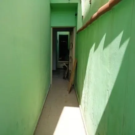 Buy this 3 bed house on Rua dos Inconfidentes in Jardim Santo Antônio, Osasco - SP