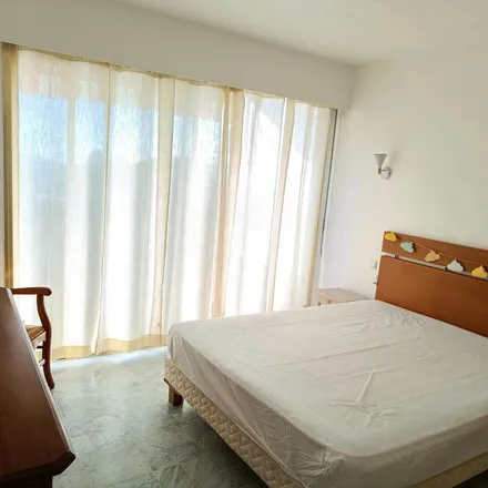 Rent this 1 bed apartment on Mairie de Roquebrune Cap Martin in Avenue Paul Doumer, 06190 Roquebrune-Cap-Martin