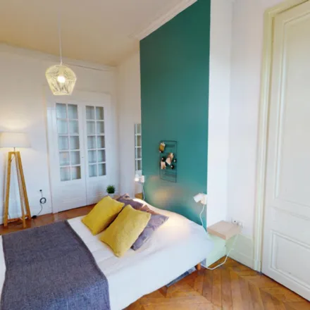 Rent this 4 bed room on 1 Quai Perrache in 69002 Lyon, France