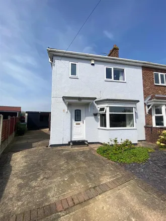 Rent this 3 bed duplex on 4 Rudham Avenue in Grimsby, DN32 0AX