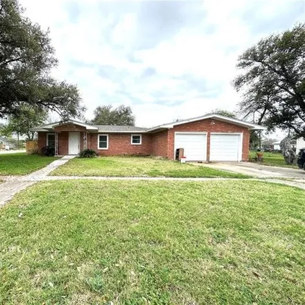 Buy this 4 bed house on 220 South Sunshine Avenue in Dodd Colonia, Sinton