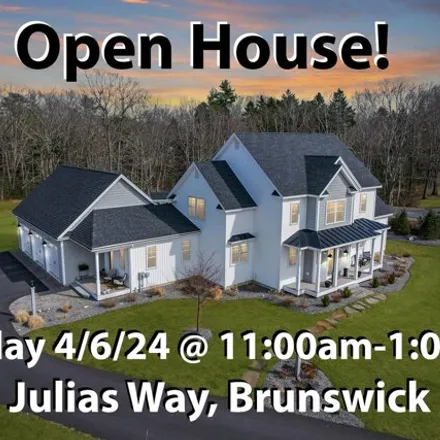 Buy this 4 bed house on 15 Bunganuc Road in Brunswick, ME 04011