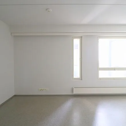 Rent this 1 bed apartment on Leskirouva Freytagin kuja 15 in 00790 Helsinki, Finland