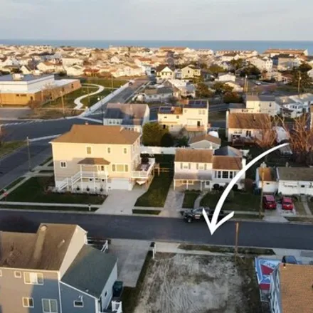 Image 2 - 26 Franklin Place, Brigantine, NJ 08203, USA - House for sale