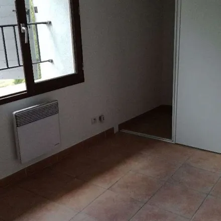 Rent this 3 bed apartment on unnamed road in 30320 Poulx, France