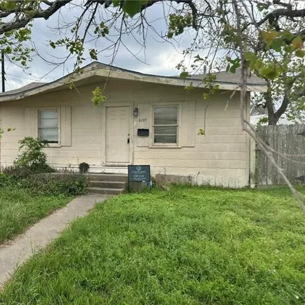 Buy this 2 bed house on 8208 Argonne Drive in Corpus Christi, TX 78412