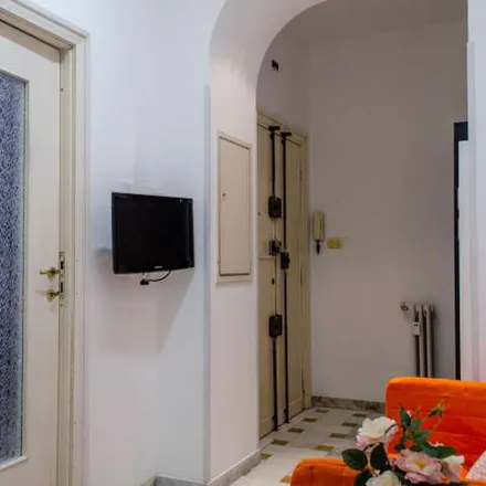 Image 5 - Circonvallazione Nomentana, 00162 Rome RM, Italy - Apartment for rent