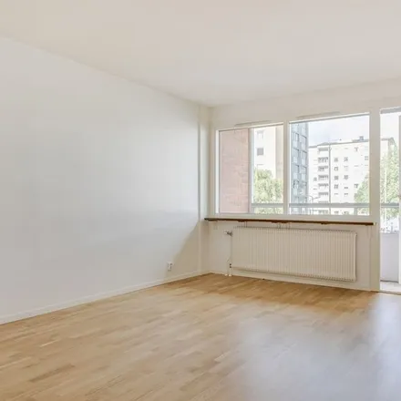 Rent this 2 bed apartment on Professorsgatan 3c in 214 58 Malmo, Sweden