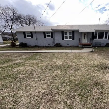Buy this 3 bed house on 265 College Street North in Cowan, Franklin County