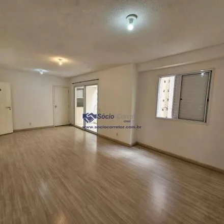 Buy this 3 bed apartment on Edifício Franklin Roosevelt in Rua Antônio Gomes 142, Centro