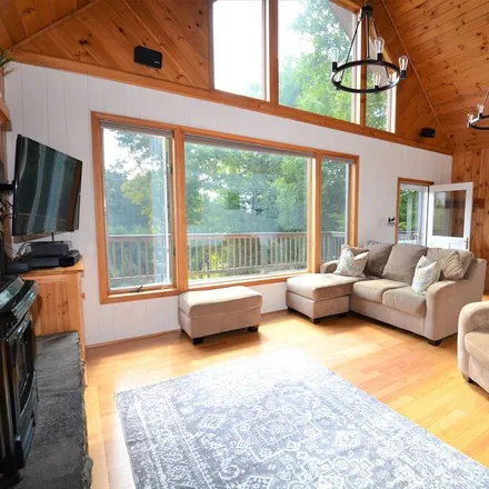 Rent this 5 bed house on Westfield in VT, 05874