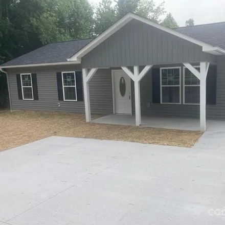Buy this 3 bed house on 3301 Calico Road in Caldwell County, NC 28645