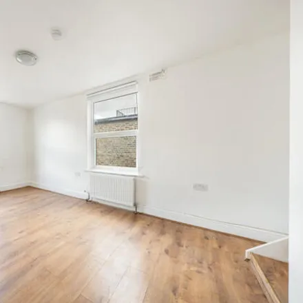 Image 1 - 28 Fermoy Road, London, W9 3NH, United Kingdom - Room for rent
