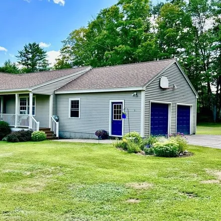 Image 1 - 31 Hazen Dr, Sanford, Maine, 04083 - House for sale