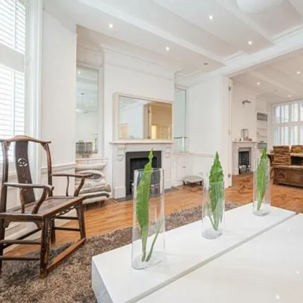 Rent this 3 bed apartment on 6 Church Row in London, NW3 6UT