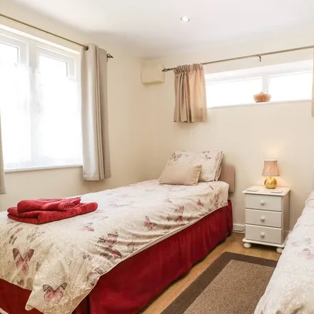 Rent this 1 bed townhouse on Westbury in BA5 1JD, United Kingdom