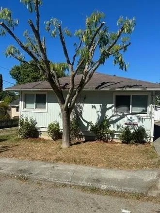 Buy this 2 bed house on 759 Pine Lane in Garberville, Humboldt County