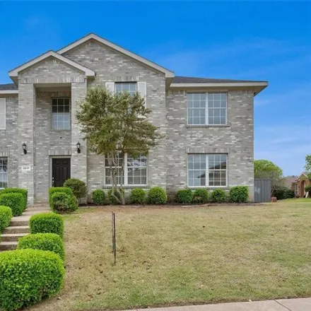 Buy this 4 bed house on 2117 Sterling Lane in Mesquite, TX 75181