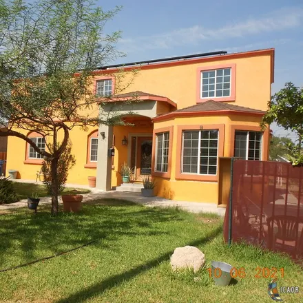 Buy this 6 bed duplex on 207 Montezuma Rd in Calexico, CA 92231