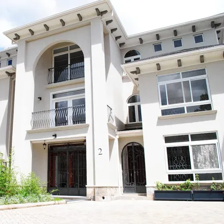 Buy this 6 bed townhouse on Olenguruone Road in Nairobi, 54102