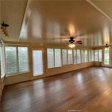 Image 9 - 1864 Medina Drive, College Station, TX 77840, USA - House for rent